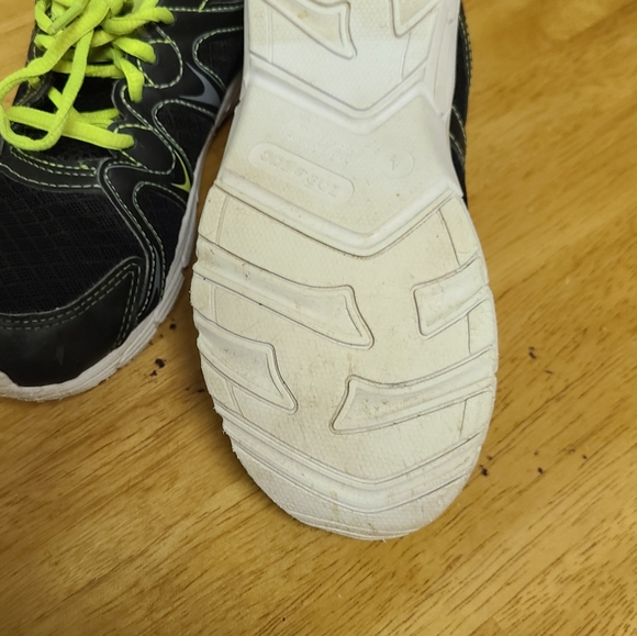 Boys runners - Picture 3 of 9